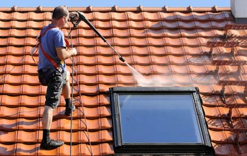 roof cleaning Braeside